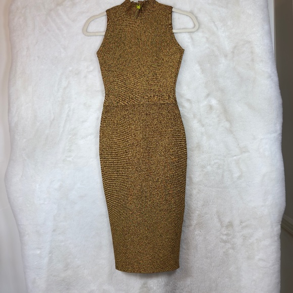 A0047 MULTICOLOR BANDAGE BODY CON SLEEVLES  DRESS SIZE SMALL NWOT - Picture 1 of 12